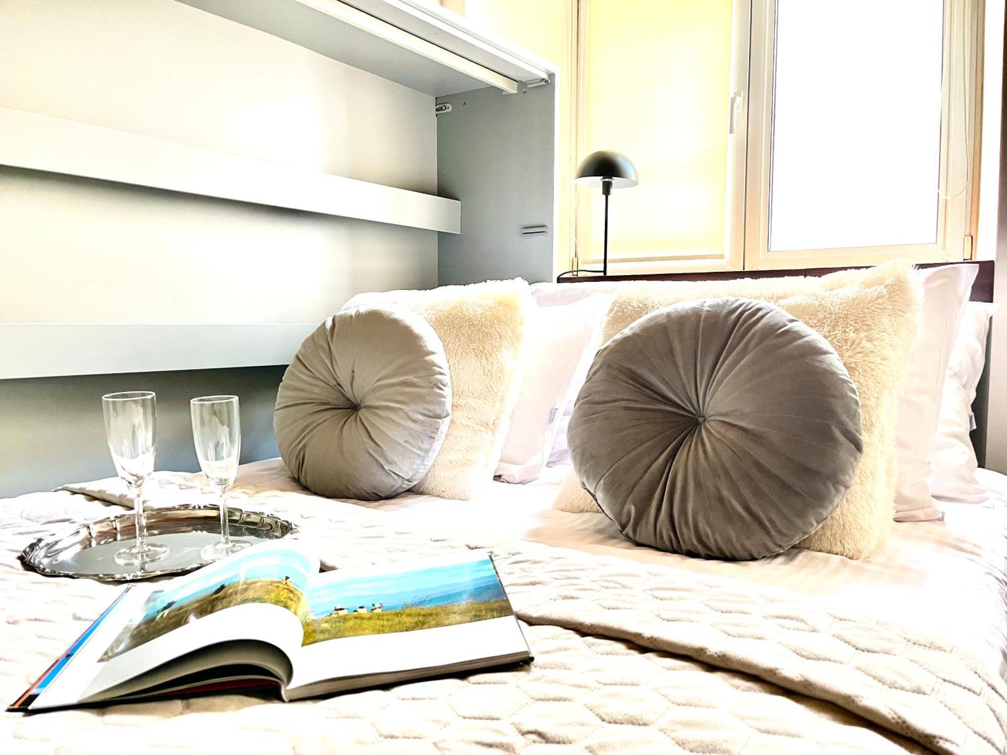 Royal Apartments - Loftaffair Cracovia Esterno foto